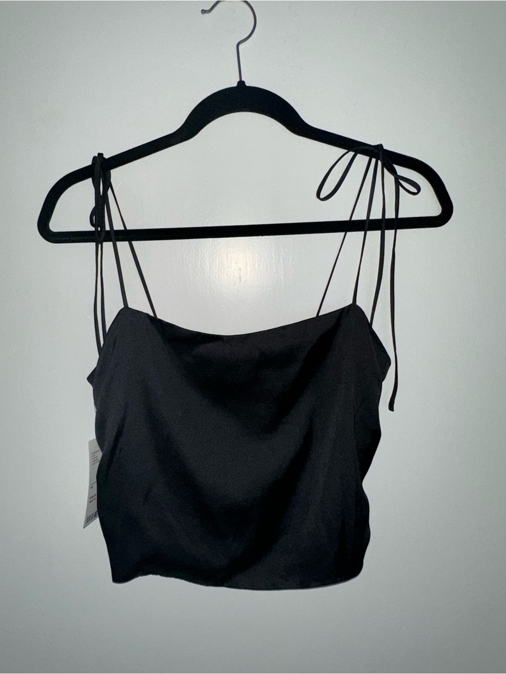 Urban Outfitters - Black Tie-Shoulder Cami Top - M